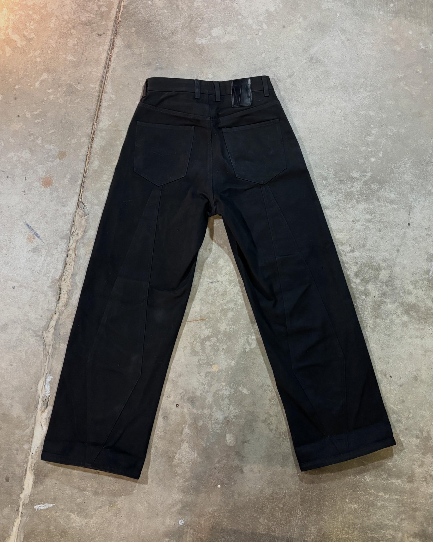 (INTEREST ORDER) Black Wide Leg Selvedge Denim Jeans